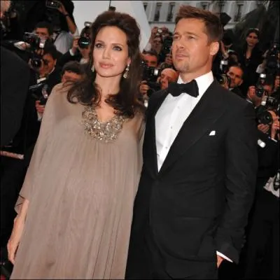 Avant d'avoir une famille XXL, Brad Pitt et Angelina Jolie ont incarn des agents secrets maris; quel tait leur nom de famille ?