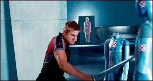Quel surnom Cato donne-t-il  Peeta Mellark ?