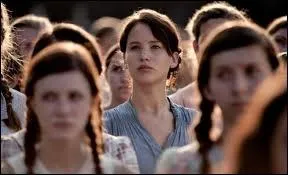 Quel surnom les rebelles donnent-il  Katniss ?