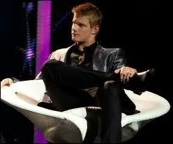 O les chiens dvorent-ils Cato ?