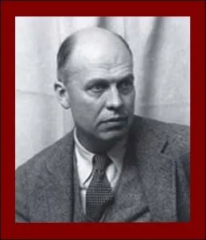 En peignant la vie quotidienne des classes moyennes, il est considr comme l'un des reprsentants du naturalisme ou de la scne amricaine... .