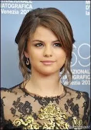 Et celle-ci, comment se nomme-t-elle ?