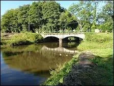 La Sormonne est une rivire du dpartement des Ardennes. Elle se jette prs de Charleville-Mzires dans ...