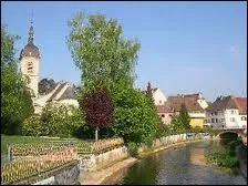 L'Allaine est une rivire qui traverse le district de Porrentruy, avant de je jeter dans le Doubs. O se situe Porrentruy ?