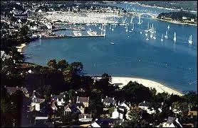 A quel dpartement associez-vous la station balnaire de La Trinit-sur-mer ?