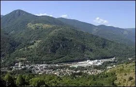 Dans quel dpartement se trouve Luzenac et sa carrire de talc ?