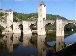 O est situ Rocamadour et son gouffre de Padirac ?