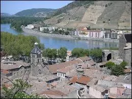 Associez la ville de Tournon-sur-Rhne  son dpartement ?