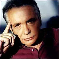 Quelle chanson de Michel Sardou ne fait pas allusion à des rapports entre parents et enfant ?