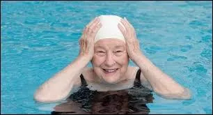 Championne de natation qui a mal vieilli, en poursuivant sa carrire dans la tlralit, qui peut-on y reconnatre ?