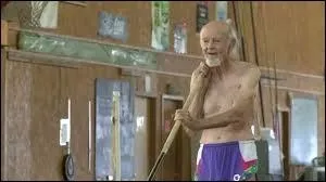 Athlte qui ne manque pas de ressort, mais qui a bien vieilli, qui peut-on y reconnatre ?