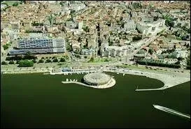 Vichy est une clbre ville thermale. Dans quel dpartement est-elle sise ?