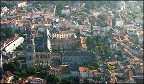 O se trouve Saint-Jean-d'Angly ?