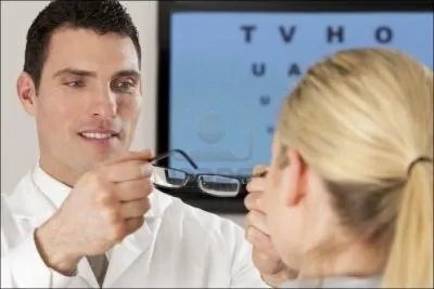 Il nous en met plein les yeux.