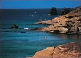 Voici une image du Cap d'Agde. Attribuez-lui son dpartement.