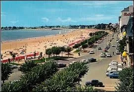 O se situe la ville maritime de La Baule ?