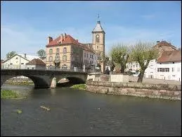 La Semouse est un affluent de la Lanterne, qui elle-mme se jette dans la Sane. De ce fait, la Semouse est un sous-affluent ...