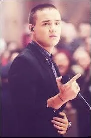 Quel est son Twitter ?