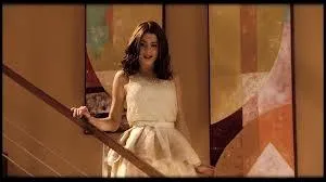 Sur Disney Channel, dans quelle srie joue-t-elle ?