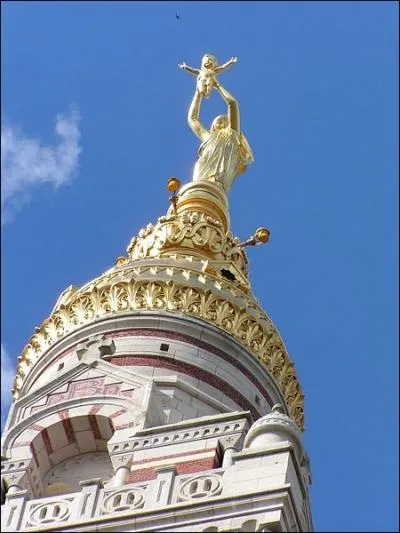 Dans quel dpartement est situe la ville d'Albert ?