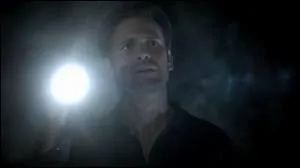 Qu'y a-t-il sur les murs de la grotte souterraine ?