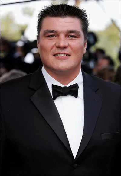 Comment s'appelle cette coiffure ?