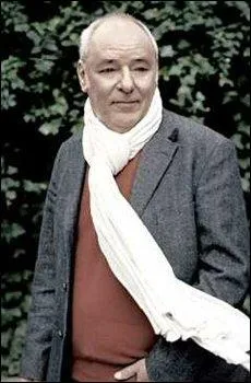  N quelque part , le mme jour que moi, mais en 1949.