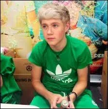 O fait-il ses tudes ?