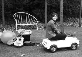 Qu'a-t-il crit lors de son premier autographe ?