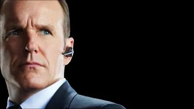 Comment se nomme l'agent du SHIELD ?