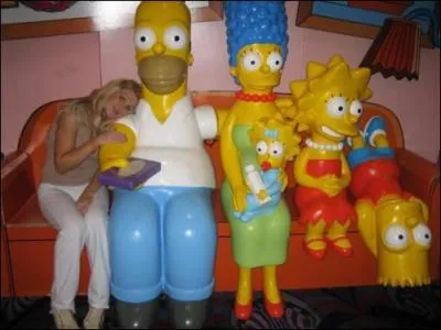 Quel personnage est � c�t� de Jillian ?