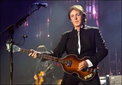 Quel est le nom de ce bassiste, membre des Beatles ?