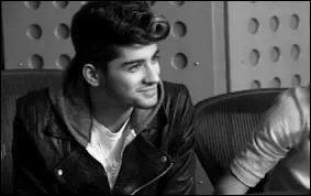 A quel lve de la Star Academy Revolution a-t-il sign une autographe ?