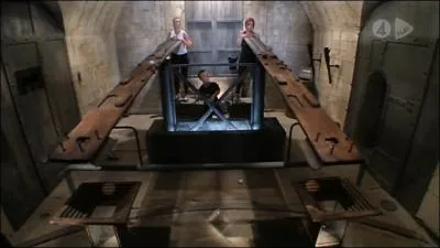 Dans quel but procède-t-on au trempage de la poutre ?