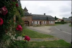 La Population de Parfondeval porte le nom de ...