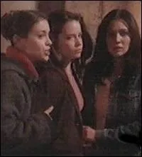 15 -  Ange ou dmon . Qui se fait enlever par Bane ?