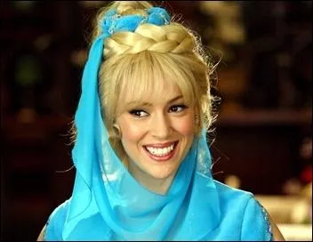 Pourquoi Phoebe est dguise en gnie ?