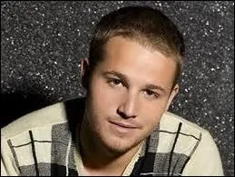 A qui Andrew parle-t-il des sentiments de sa mre ?