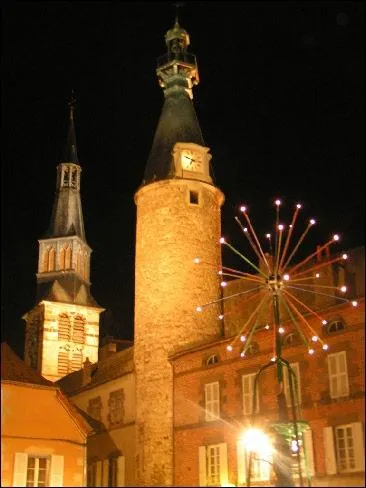 Votre amie Sophie vous invite  passer vos prochaines vacances chez elle  Saint-Pourain, dans quel dpartement irez-vous ?