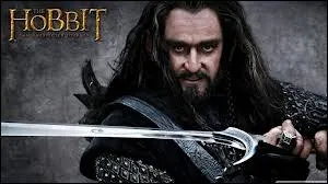 Comment se nomme leur chef et hritier du trne ?