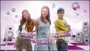 Quel(le) est le(la) meilleur(e) ami(e) de Violetta sur cette photo ?