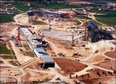 A quel personnage politique doit-on sa cration ?