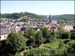 L'image reprsente la localit de Bort-les-Orgues. Quelle est sa rgion ?