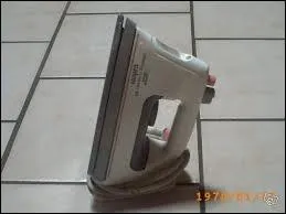 Le mot commence par : A ...