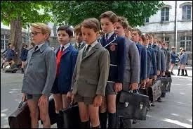 Le mot commence par : A ...