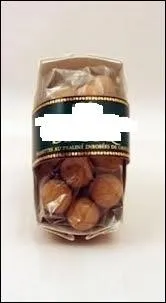 Confiserie  base de noisettes, pte et beurre de cacao et extrait de vanille :