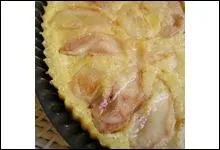 Jeffcoop nous apporte une spécialité des Deux-Sèvres appelée Grimolle, elle est fabriquée à l'ancienne, c'est une sorte de pâte à crêpe fourrée de lamelles de ... .