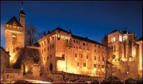 Associez la ville de Chambry  sa rgion.