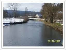 De quelle rivire le Salon est-il un affluent ?