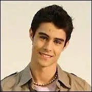 Qui dteste Toms au studio ?